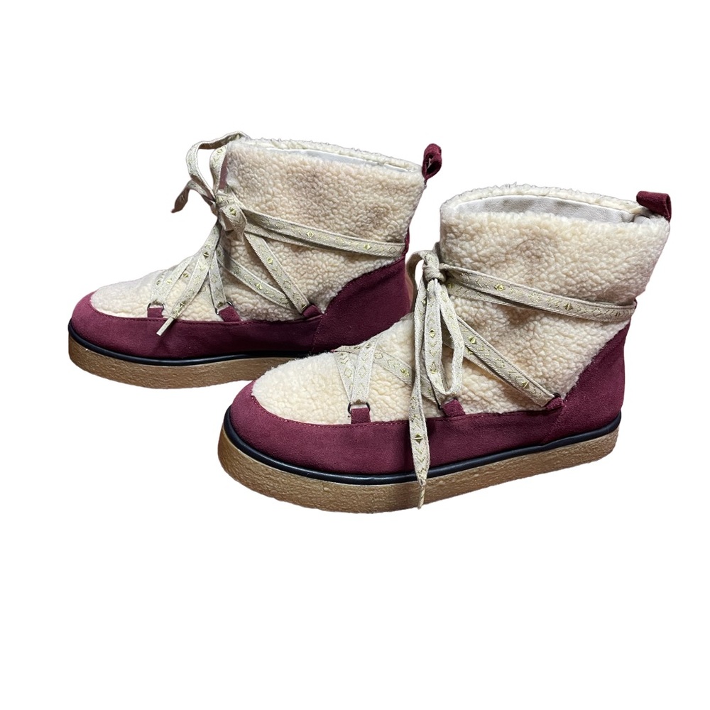 House of Harlow 1960 lace up ankle
Boots size 8.5